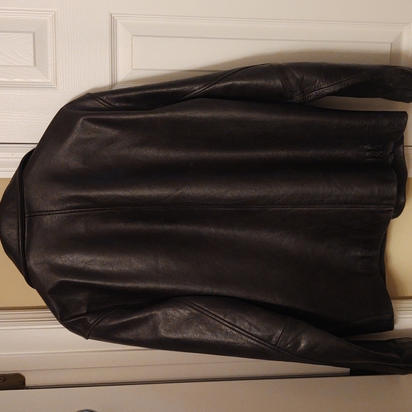 Leather jacket - Picture 6 of 6